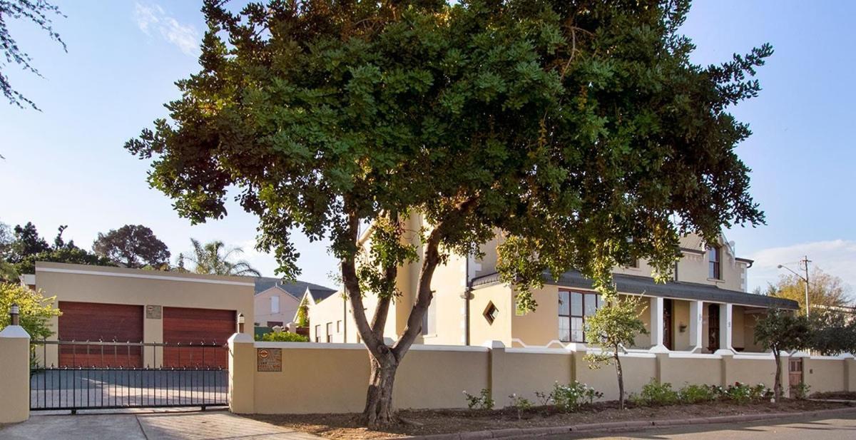 Ferienwohnung J'S Audacious Living Montagu Self Catering Exterior foto