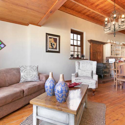 Ferienwohnung J'S Audacious Living Montagu Self Catering Exterior foto